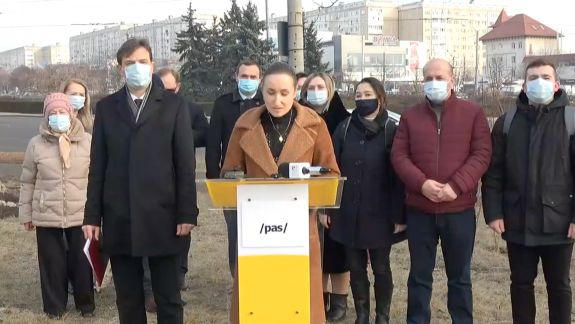 „Complexe locative fără infrastructură”. PAS îl acuză din nou pe Ion Ceban de înțelegeri cu agenții imobiliari