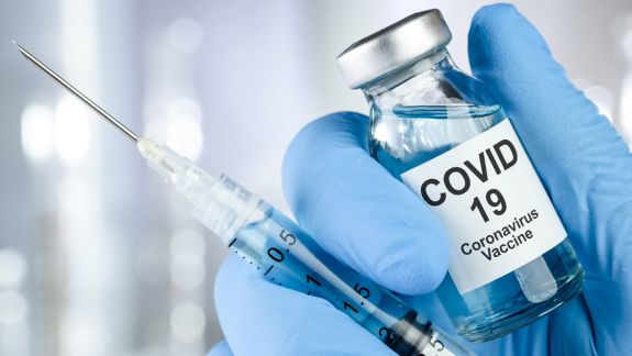 Peste 5.000 de persoane au fost imunizate cu doza trei de vaccin anti-COVID-19, într-o singură zi. Iată numărul copiilor vaccinați