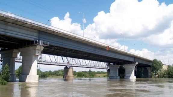 Peste râul Prut va fi construit un pod care va face legătura Ungheni - Ungheni din R. Moldova și România