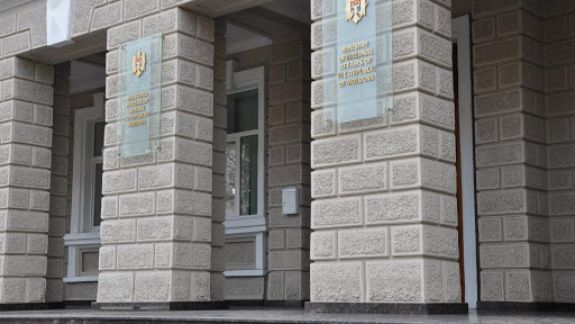 Promovarea în funcții superioare va fi mai simplă la MAI. Guvernul a aprobat un proiect care își propune să facă mai rapidă recrutarea personalului