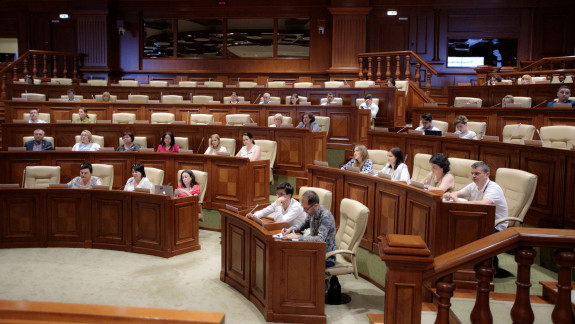 Raportul privind executarea bugetului asigurărilor sociale de stat în 2021 a fost aprobat de Parlament