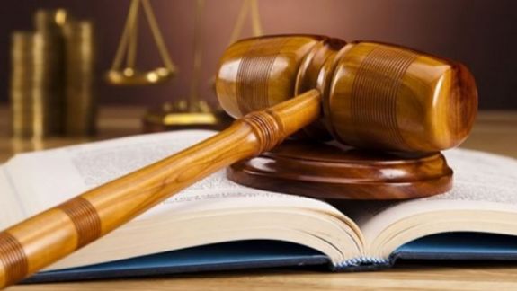 Vârsta de pensionare a judecătorilor va fi majorată. Proiectul de lege, discutat la Comisia juridică, numiri și imunități