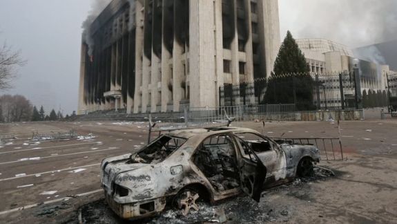 Zeci de persoane ucise și peste două mii arestate în urma protestelor din Kazahstan. Ce decizii au luat autoritățile de la Almata (VIDEO)