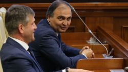 Judecătorul Ion Druță poate fi reținut, au dispus membrii CSM. Instituția a acceptat și cererea sa de demisie din fruntea CSJ (LIVE)