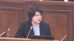 Discuții aprinse în Parlament. Deputații dezbat subiectul instaurării Stării de Urgență la nivel național (LIVE)
