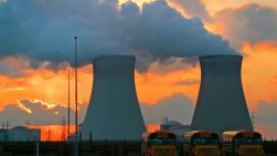 Divergențe în interiorul UE: Majoritatea statelor membre vor să includă gazele și energia nucleară pe lista investițiilor „verzi”