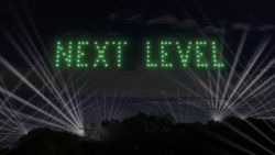 LIVE TEXT de la un eveniment spectaculos, marca maib: 100 de drone și zeci de lasere vor face un show aerian de neuitat