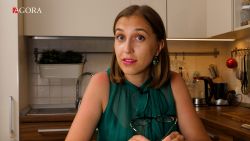 Oameni ca tine: A transformat dragostea pentru gătit în artă. Povestea Tatianei Raețcaia, tânăra care a înnebunit bucureștenii cu gustul deliciilor moldovenești (VIDEO, FOTO)