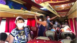 Oamenii legii, cu ochii pe transportul public și pe felul în care sunt respectate regulile de protecție în contextul COVID-19 (FOTO)