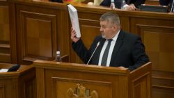 „Rolul nostru e de a deranja autoritățile”. Avocatul Poporului le răspunde lui Chicu și Dumbrăveanu, după criticile aduse